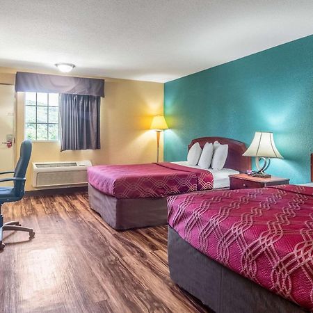 Econo Lodge Hotel Bradford Dış mekan fotoğraf