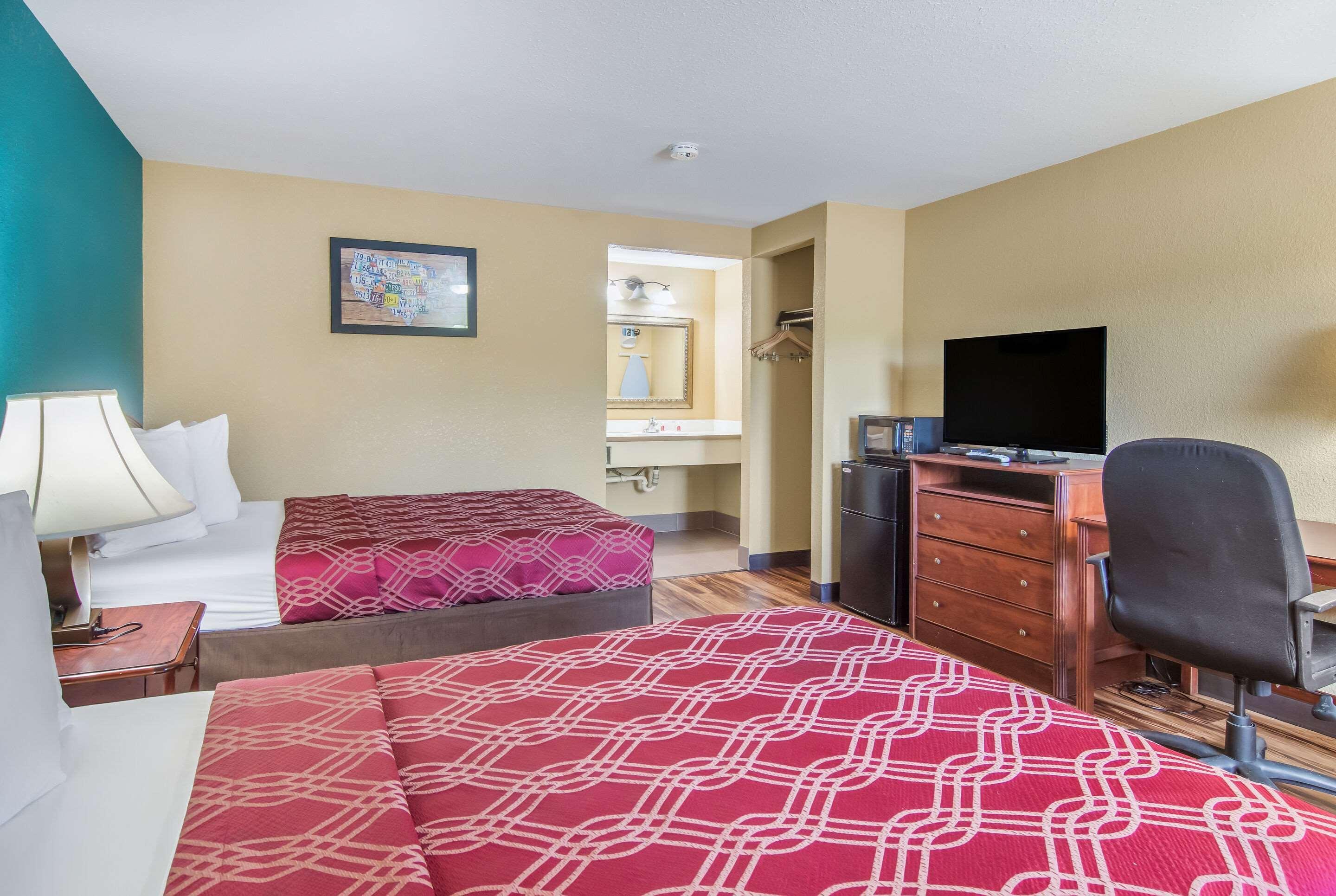 Econo Lodge Hotel Bradford Dış mekan fotoğraf
